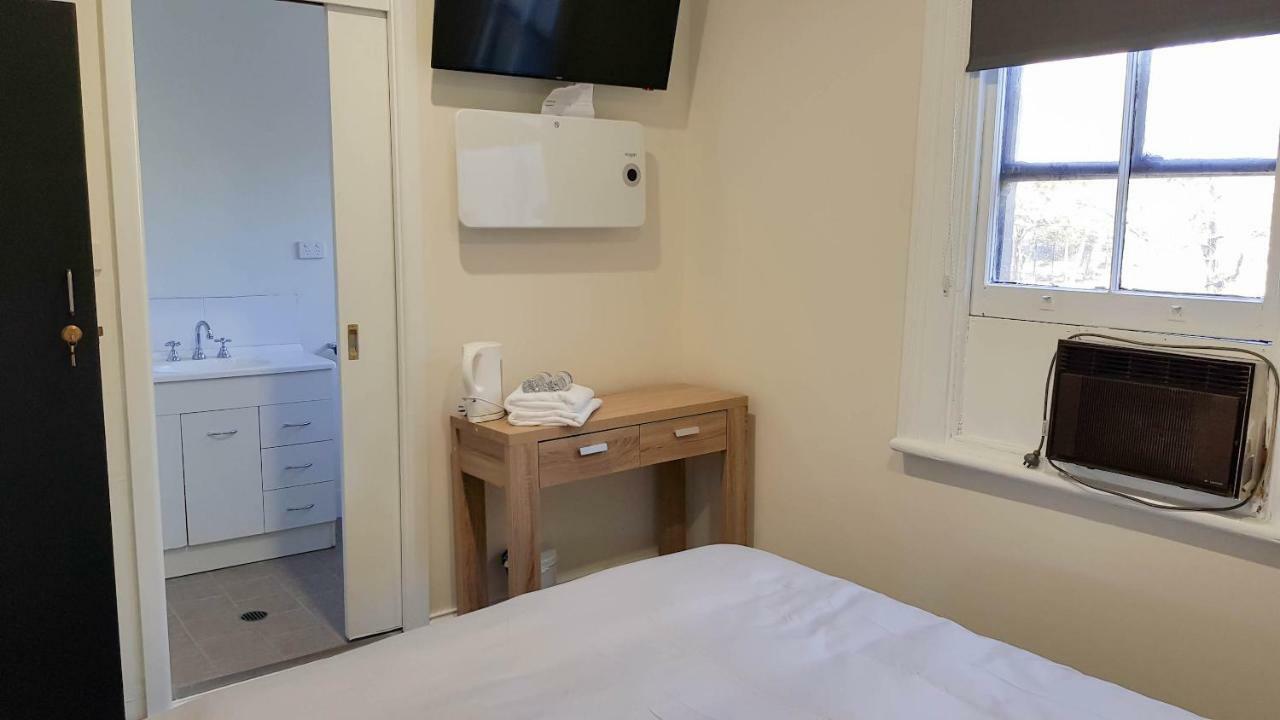 Argyle Hotel Southern Highlands Moss Vale Extérieur photo